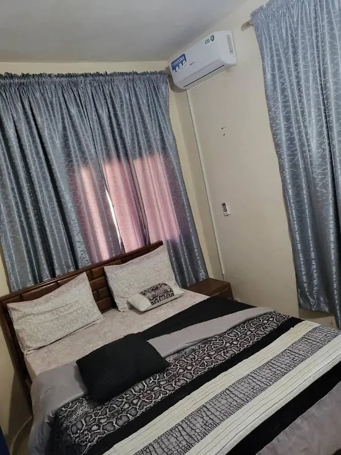 Julianna Home Yoff Dakar Appartamento